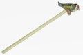 Drewniany ołówek Cornelissen o długości 17 cm ze zdejmowaną kolorową rzeźbioną figurką szczygła