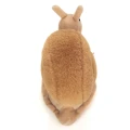 Maskotka ślimaka z miękkiego brązowego materiału ekskluzywny pluszak marki Teddy Hermann od góry